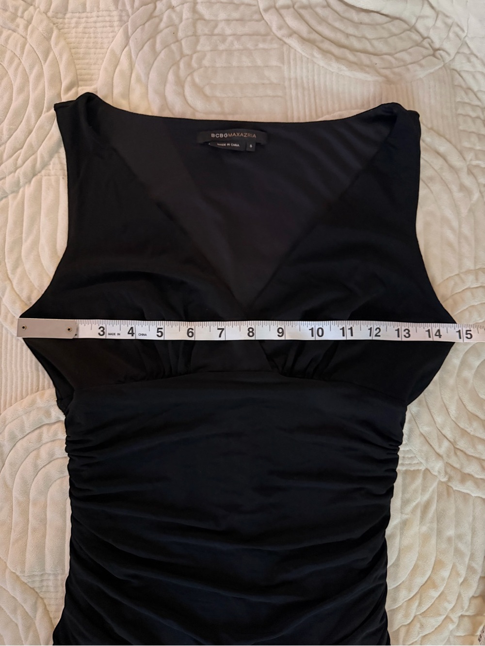 BCBGMaxAzria Black Ruched V-Neck Midi Dress - Picture 4 of 6